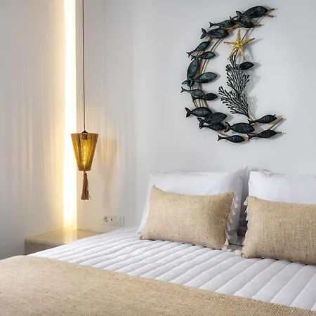 Vinas Place Center 2*