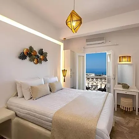 Vinas Place Center