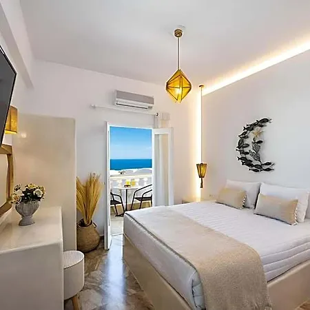 Vinas Place Center Hotel 2*