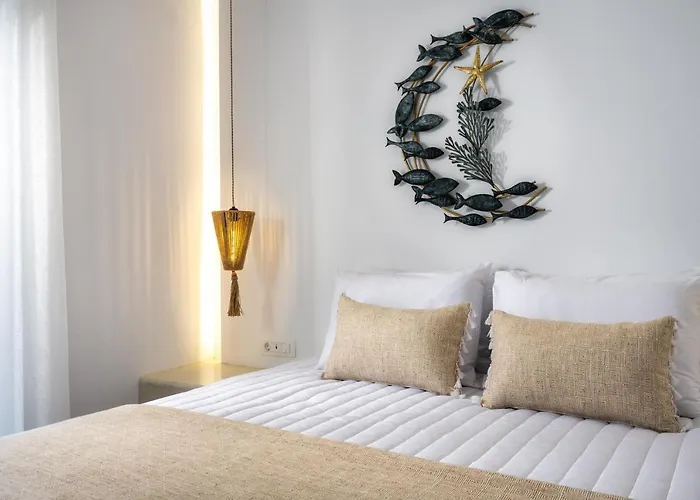 Vinas Place Center 2*