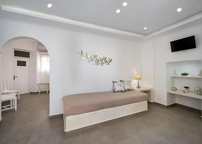 Vinas Place Center 2*