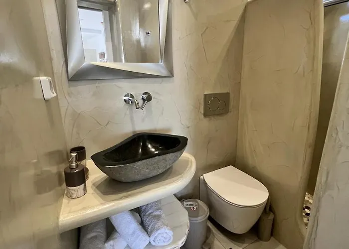 Vinas Place Center 2* 산토리니