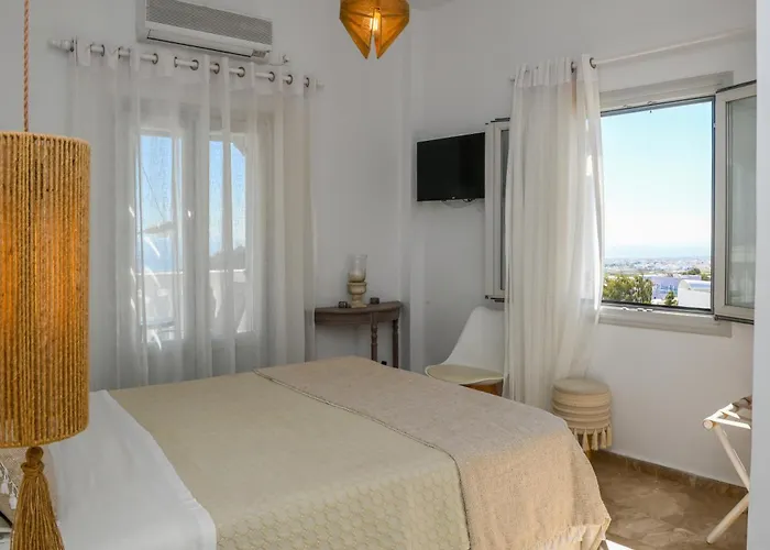 Vinas Place Center 2* 산토리니