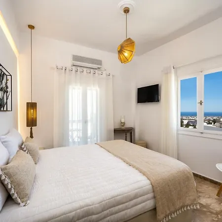 Vinas Place Center 2*