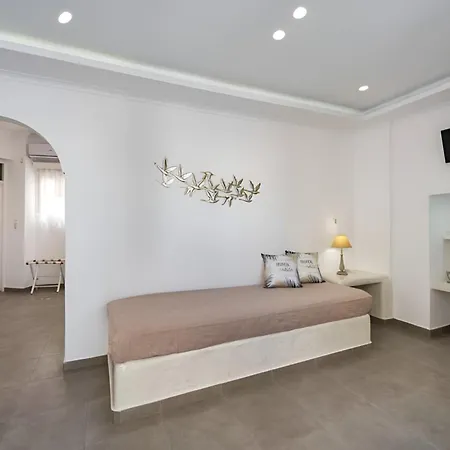 Vinas Place Center 2*