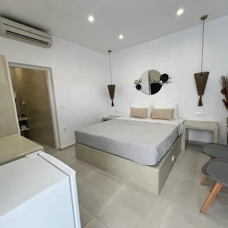 Vinas Place Center Hotel