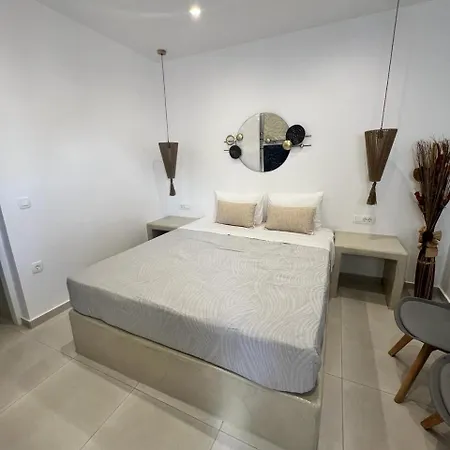 Hotel Vinas Place Center 2*