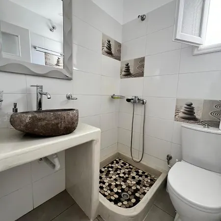 Vinas Place Center 2* Fira (Santorini)